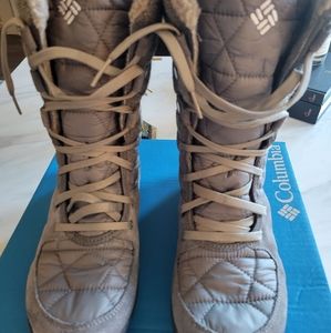 Columbia Boots